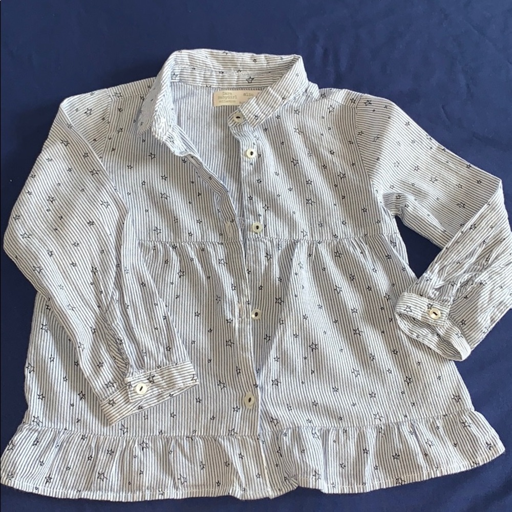 Adorable button down shirt
